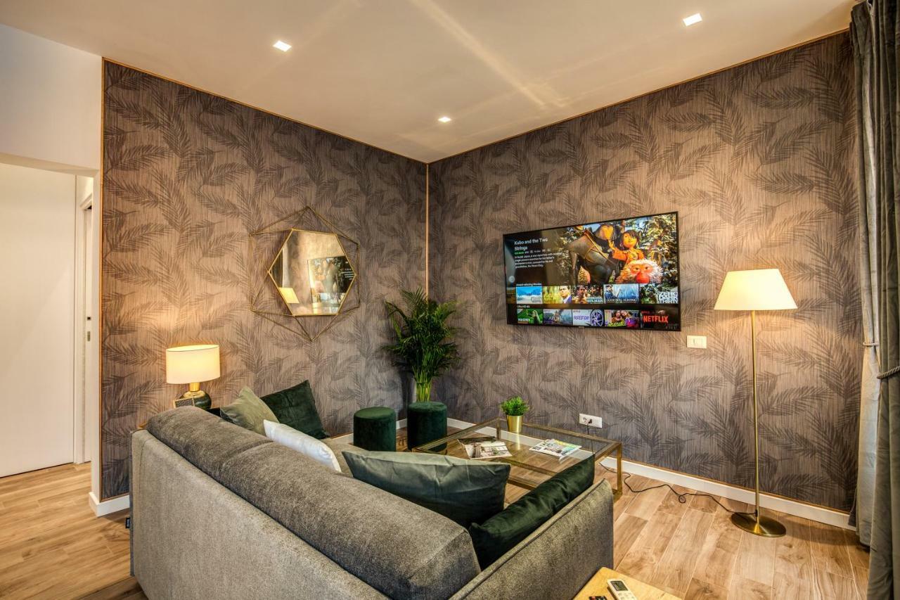 Lovely Rome Apartments - Historic City Center Kültér fotó