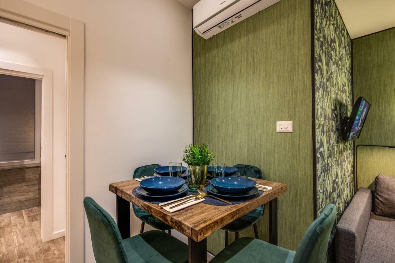 Lovely Rome Apartments - Historic City Center Kültér fotó