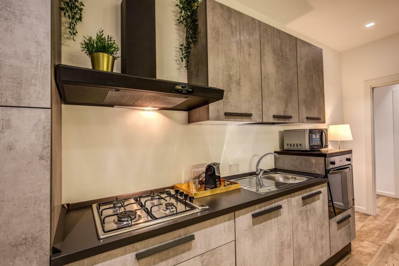 Lovely Rome Apartments - Historic City Center Kültér fotó