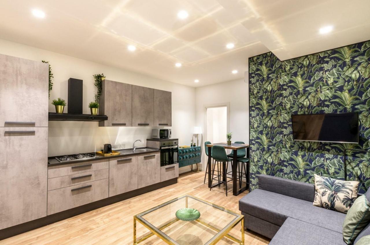 Lovely Rome Apartments - Historic City Center Kültér fotó